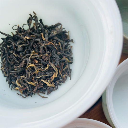 What are the Types of Black Tea and How is it Harvested?